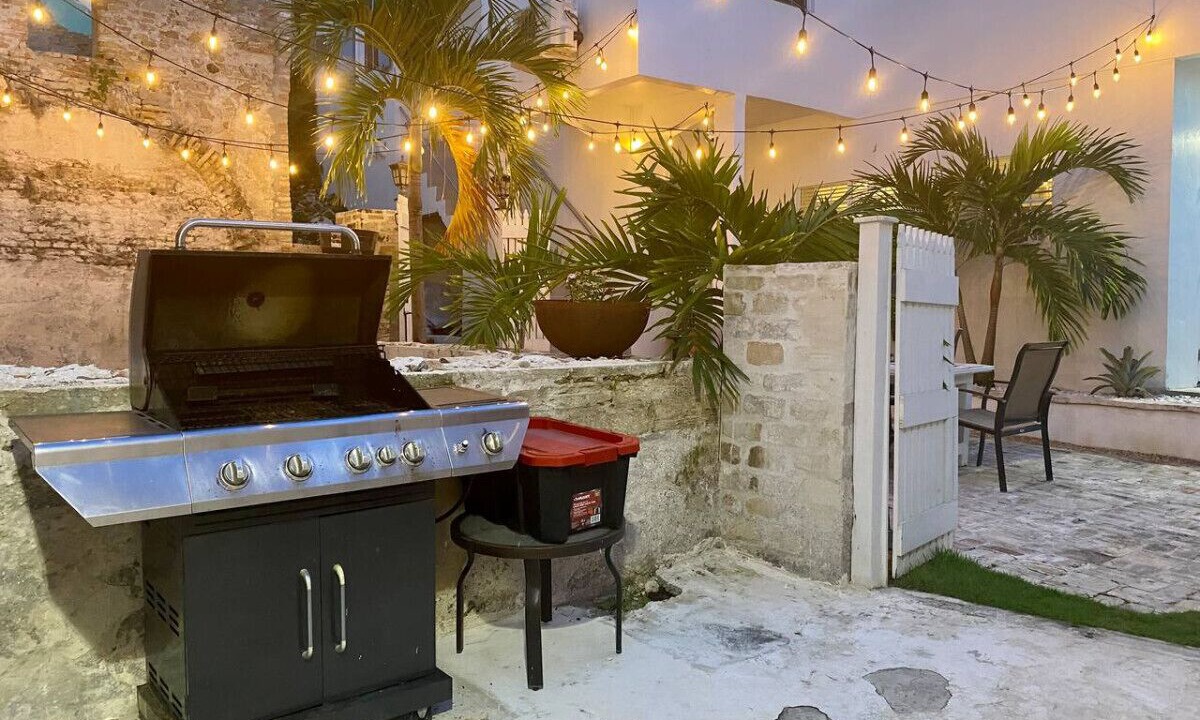 Photo of Outdoor in Estate East Street