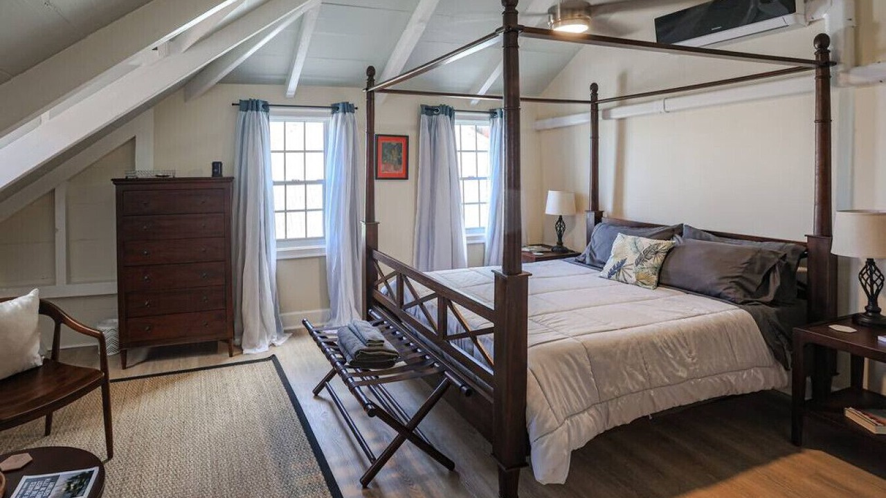 Photo of Bedroom in Estate East Street