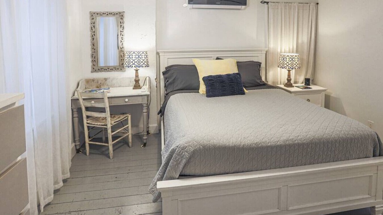 Photo of Bedroom in Estate East Street