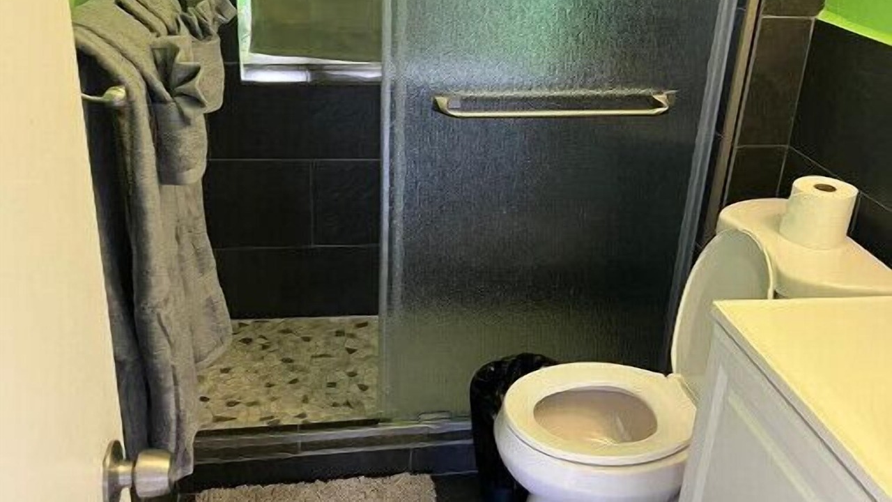 Photo of Bathroom in Orange Grove