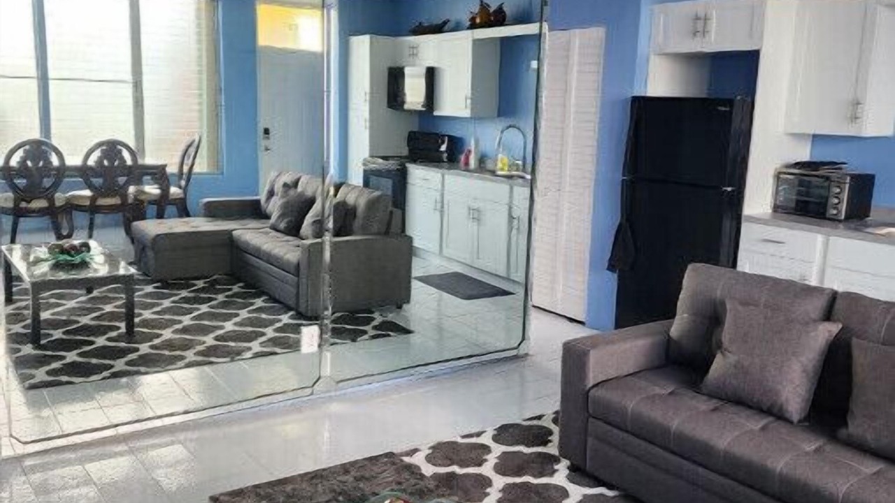 Photo of Livingroom in Orange Grove