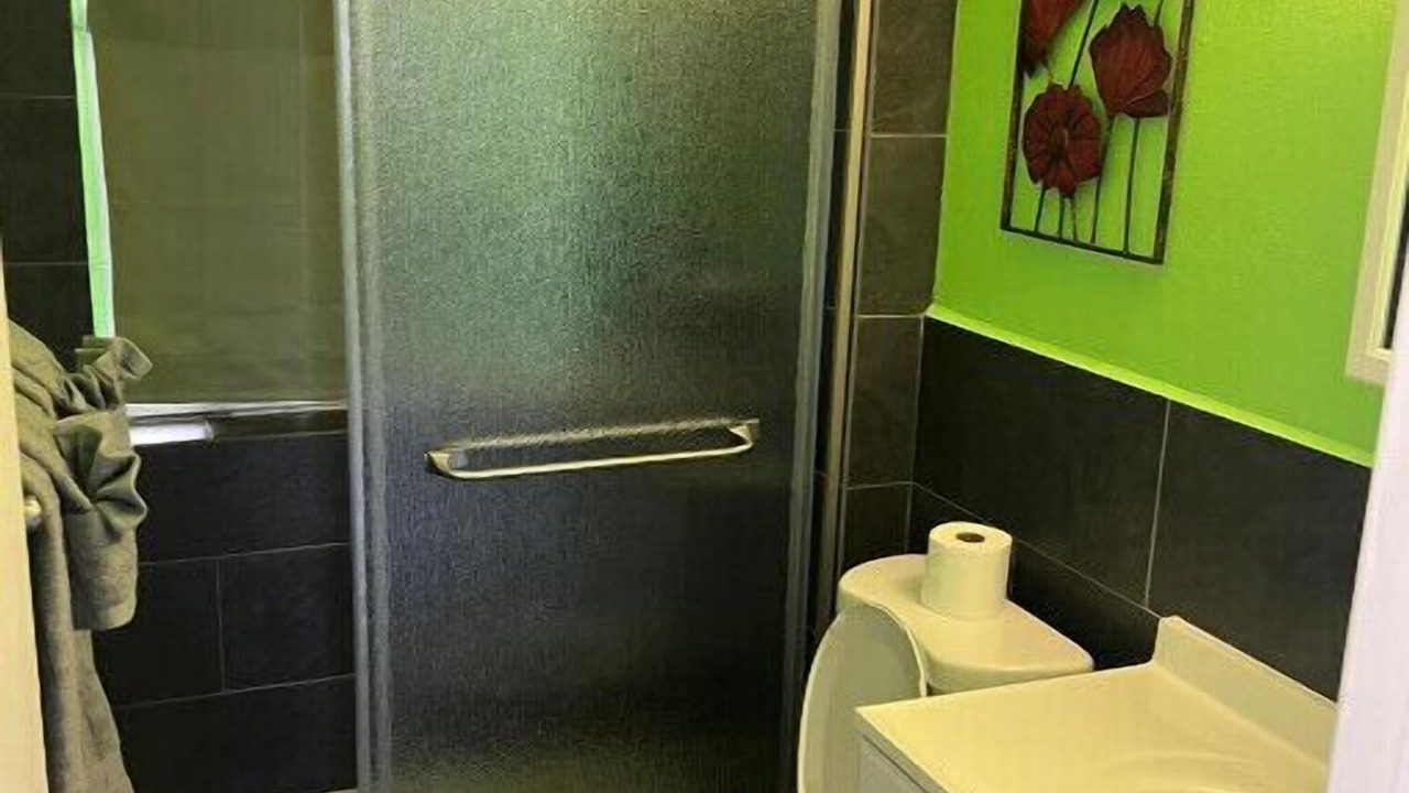 Photo of Bathroom in Orange Grove