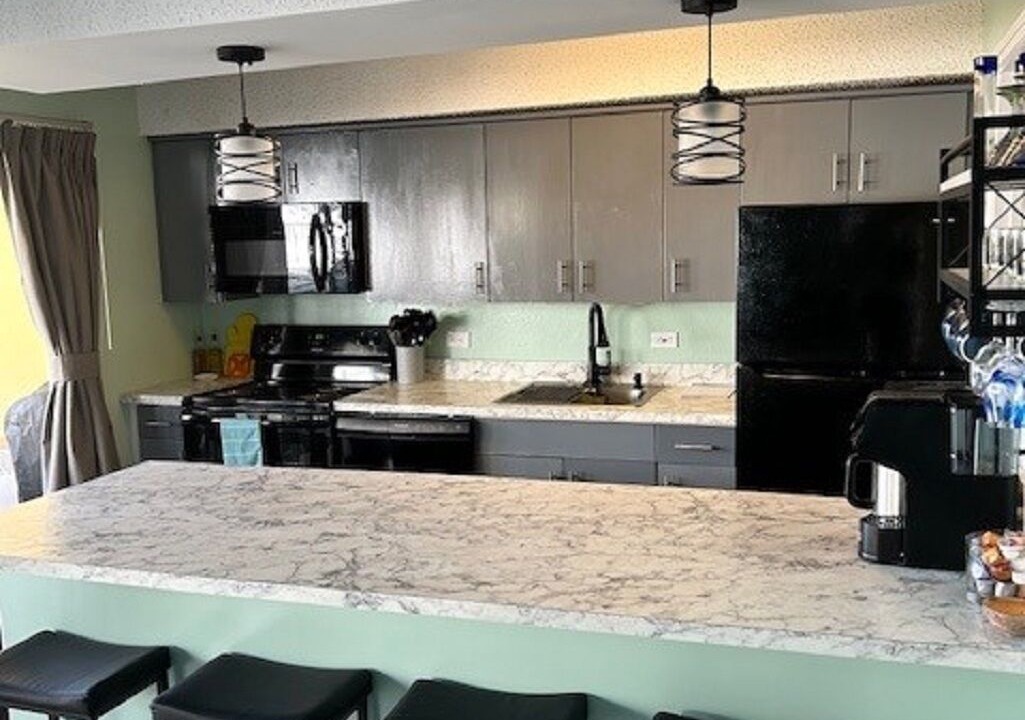 Photo of Kitchen in Estate Golden Rock