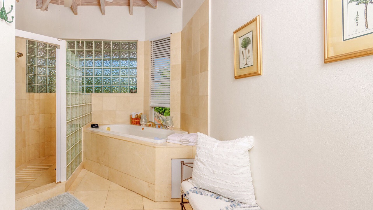 Photo of Bathroom in Estate Lerkenlund
