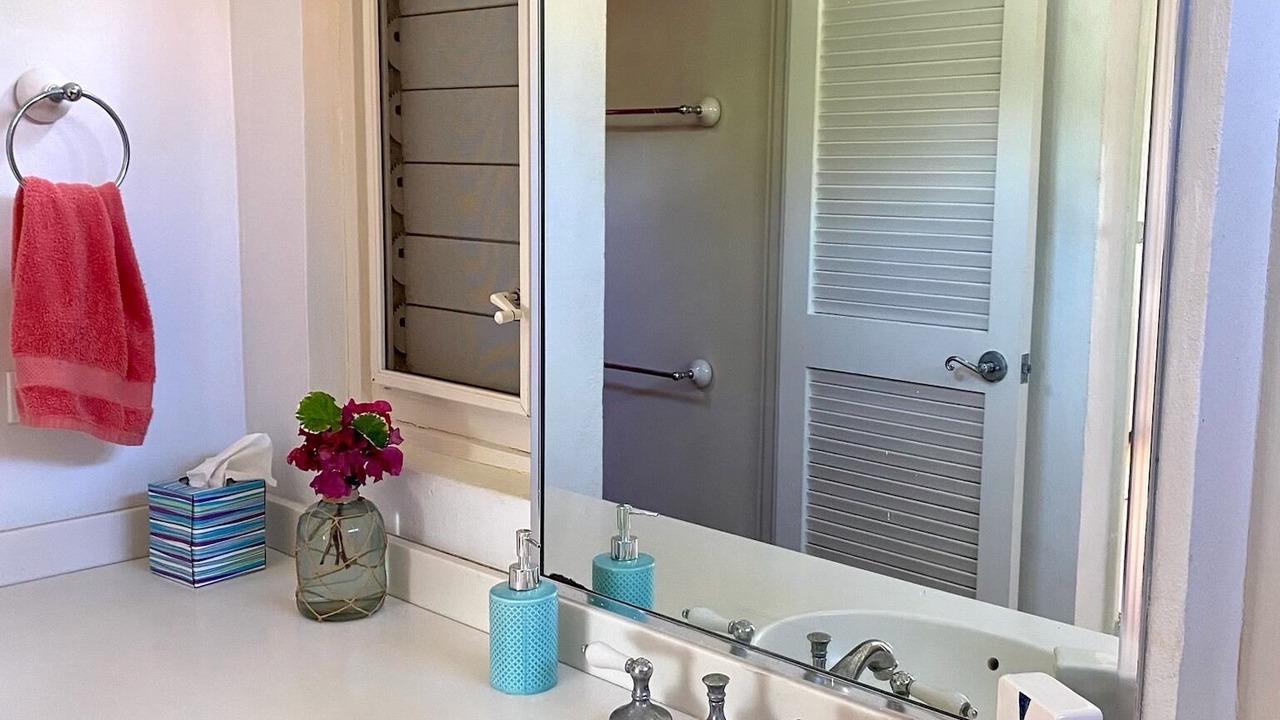 Photo of Bathroom in Teagues Bay