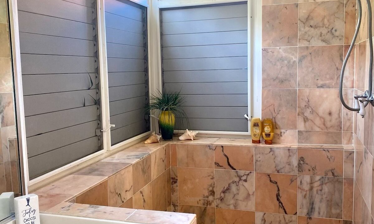 Photo of Bathroom in Teagues Bay