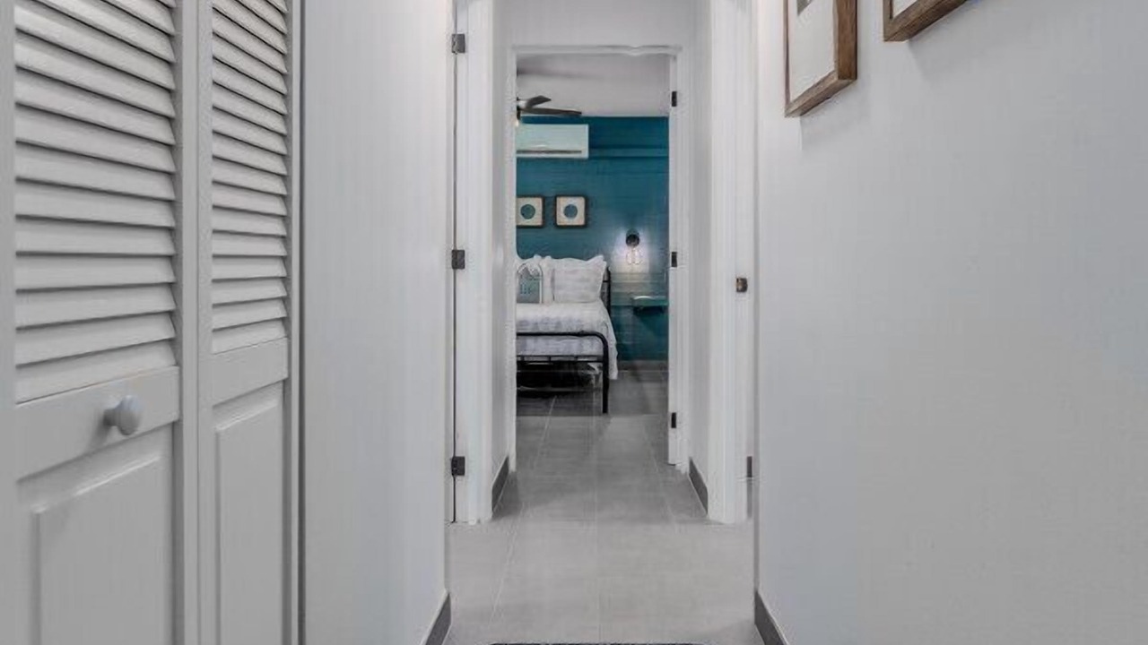 Photo of Bedroom in Bolongo Bay