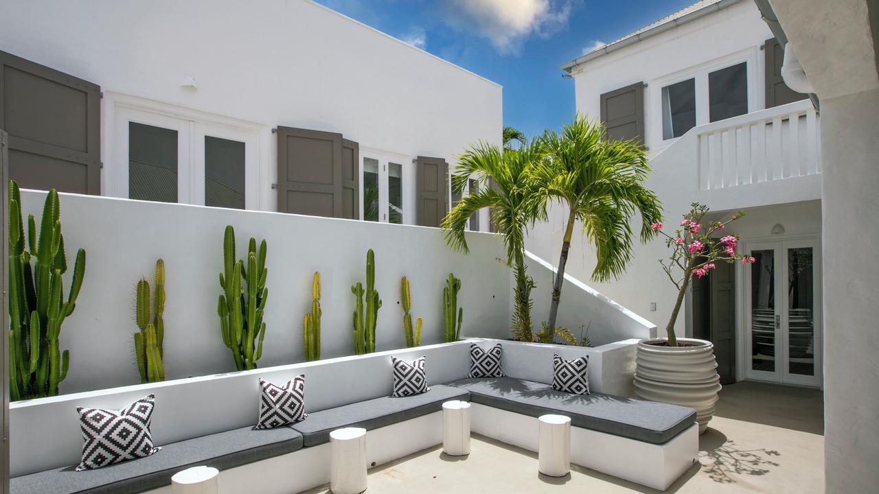 Photo of Patio Balcony in Estate Peterborg