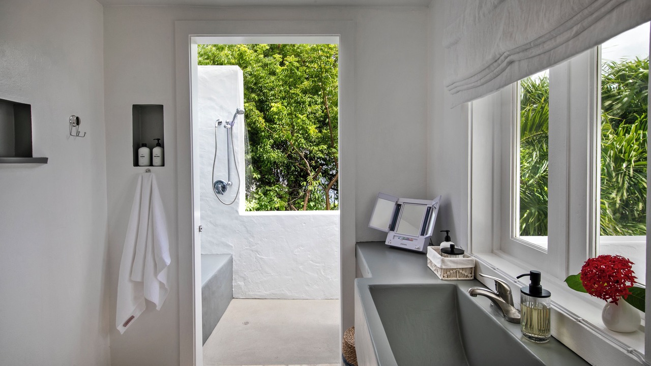 Photo of Bathroom in Estate Peterborg