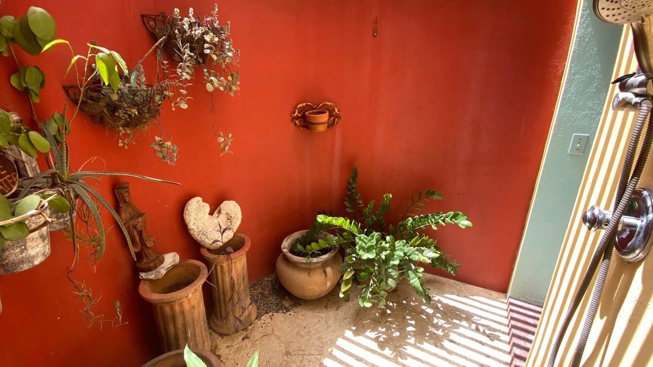 Photo of Bathroom in Estate Kings Quarter