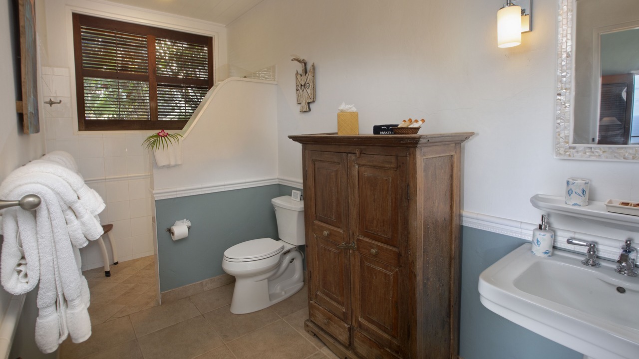 Photo of Bathroom in Maho Bay Quarter