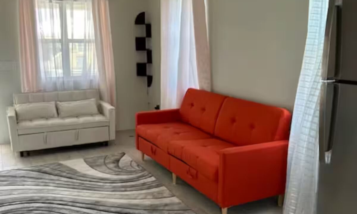 Photo of Livingroom in Estate Enfield Green