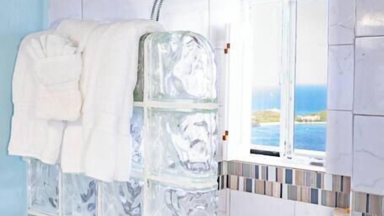 Photo of Bathroom in Rendezvous & Ditleff