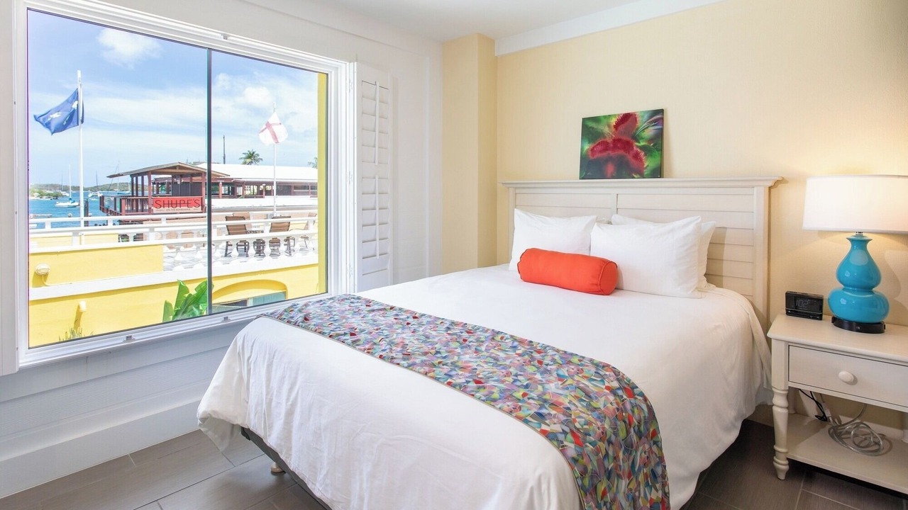 Photo of Bedroom in Estate East Street