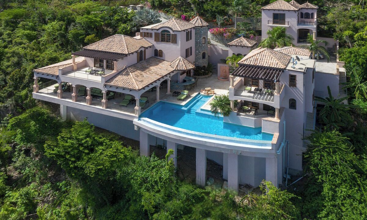 Photo of Outdoor in Maho Bay Quarter