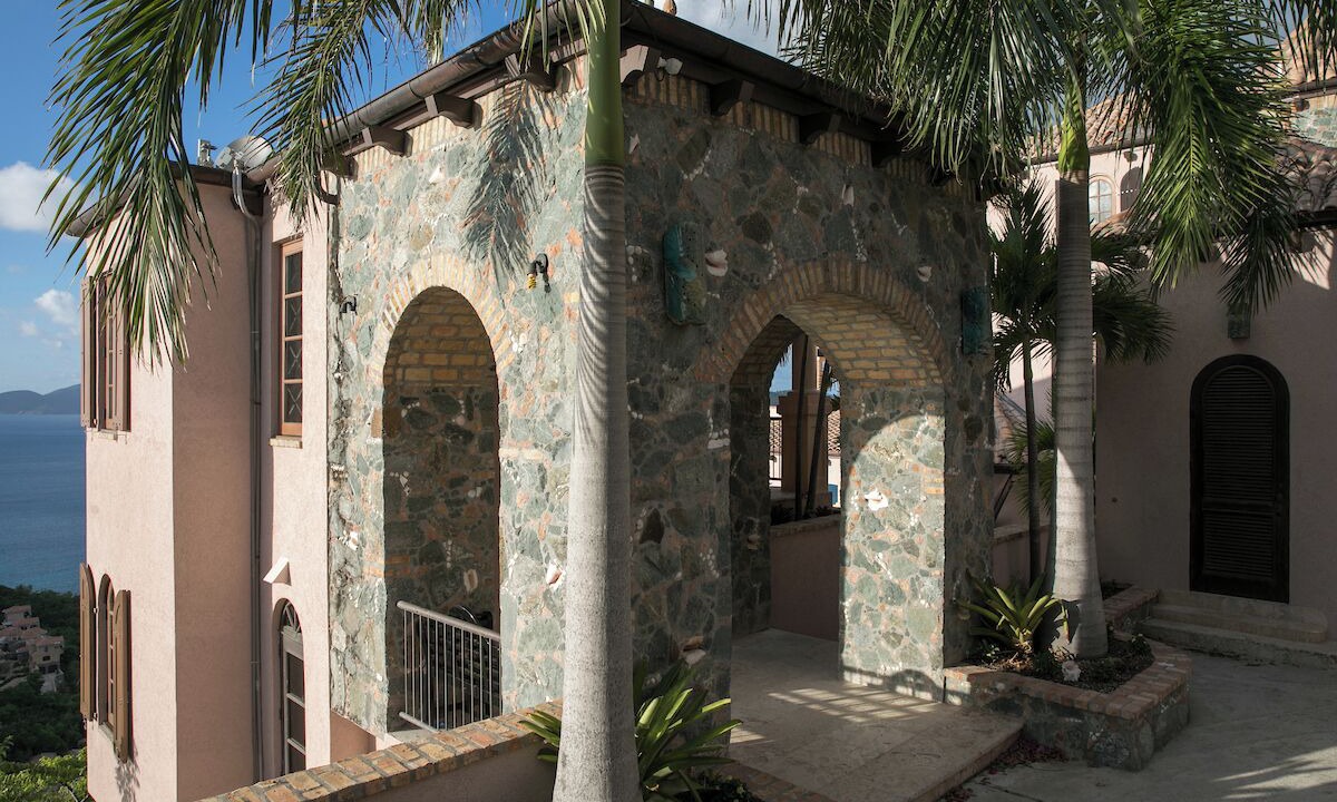 Photo of Outdoor in Maho Bay Quarter