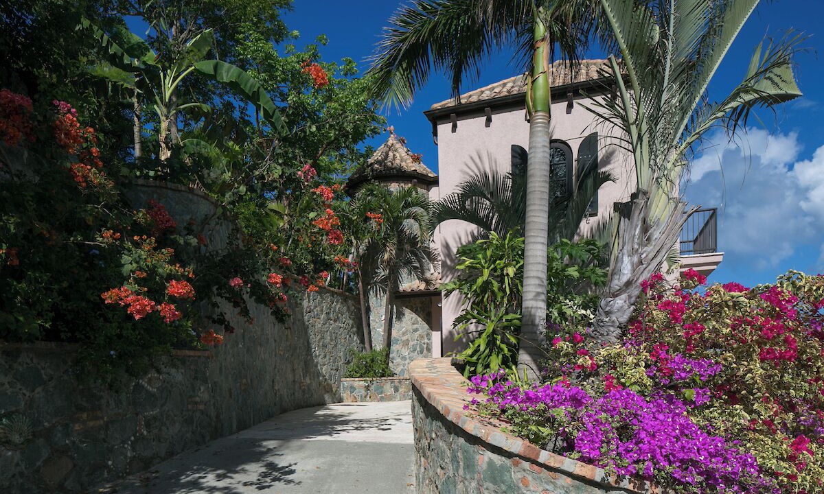 Photo of Outdoor in Maho Bay Quarter