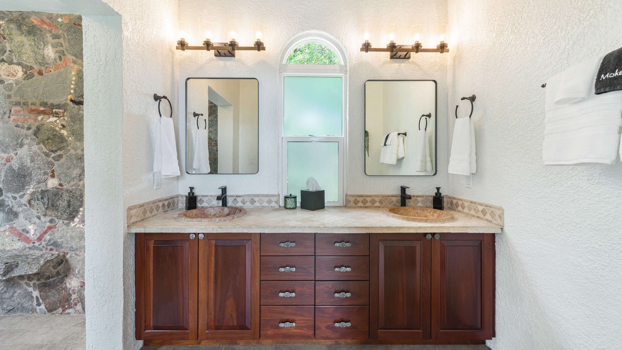 Photo of Bathroom in Estate Saunders Gut