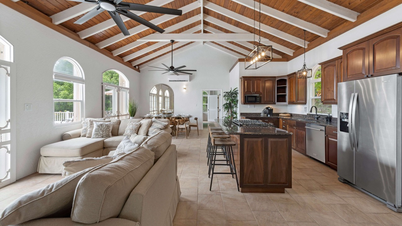 Photo of Livingroom in Estate Saunders Gut