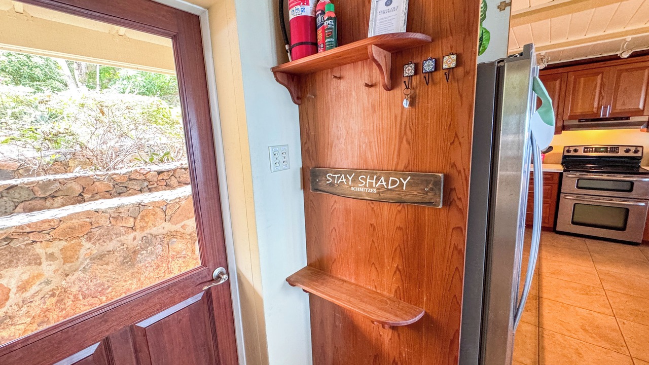 Photo of Kitchen in Estate Western Water Island