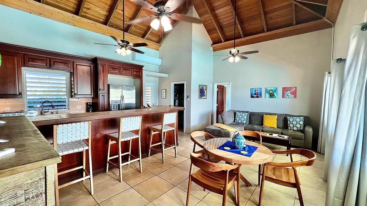 Photo of Livingroom in Slob
