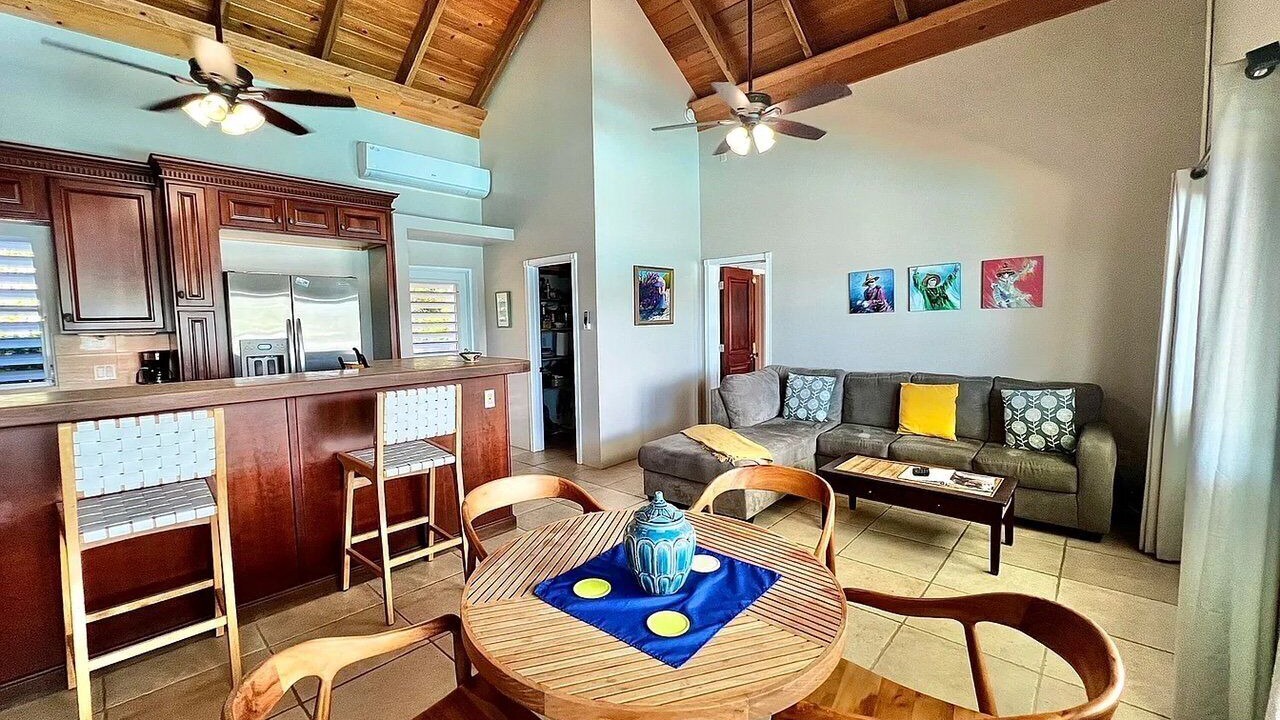 Photo of Livingroom in Slob
