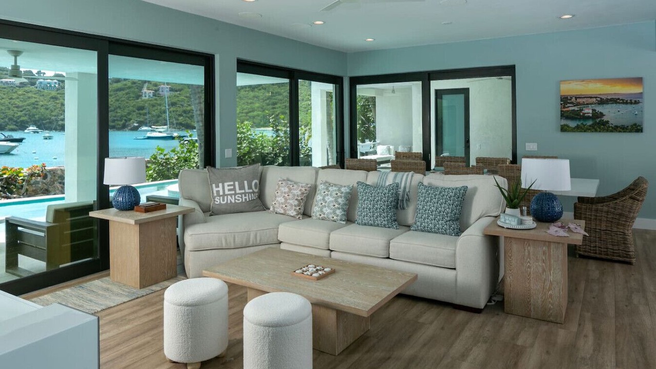 Photo of Livingroom in Great Cruz Bay