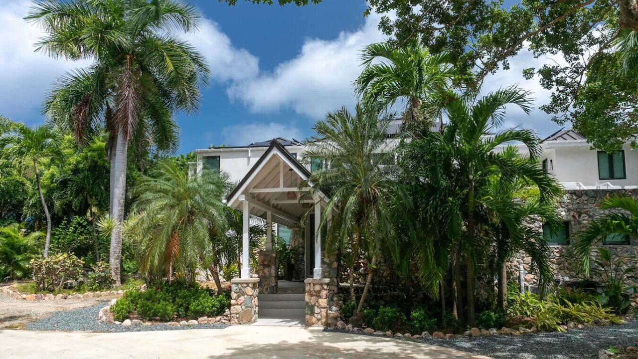 Photo of Outdoor in Great Cruz Bay