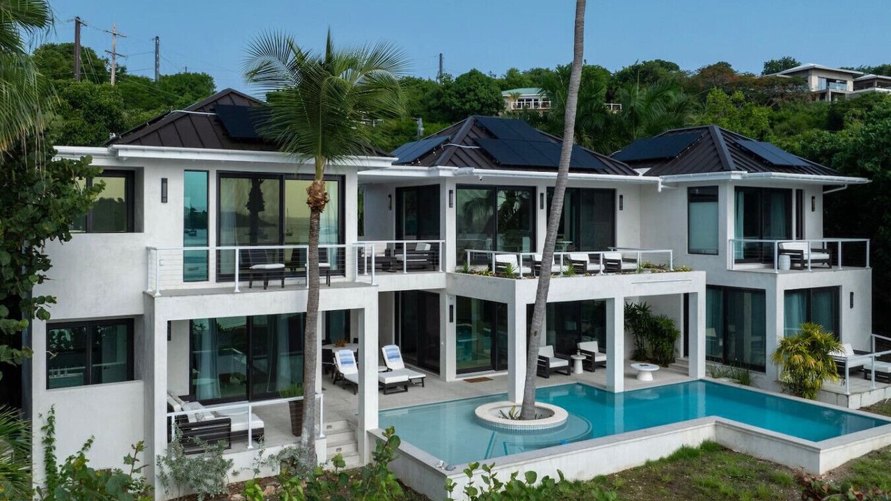 Photo of Outdoor in Great Cruz Bay