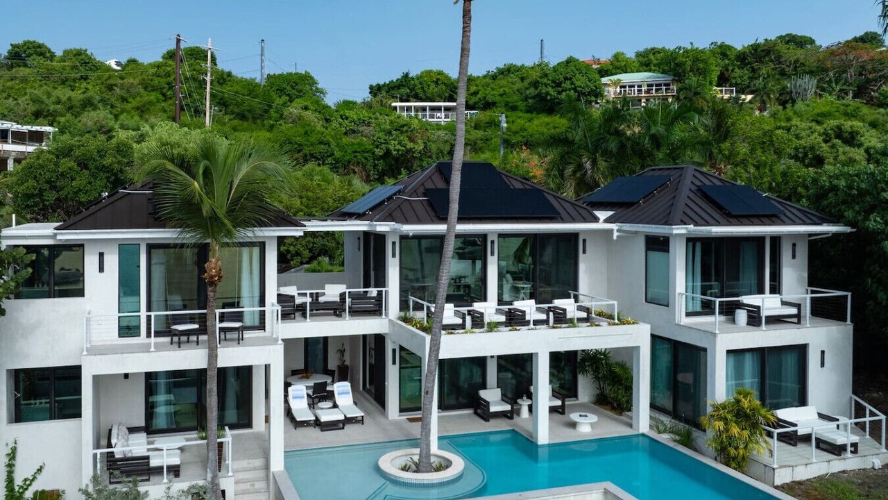 Photo of Outdoor in Great Cruz Bay
