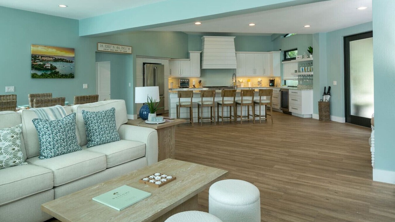 Photo of Livingroom in Great Cruz Bay