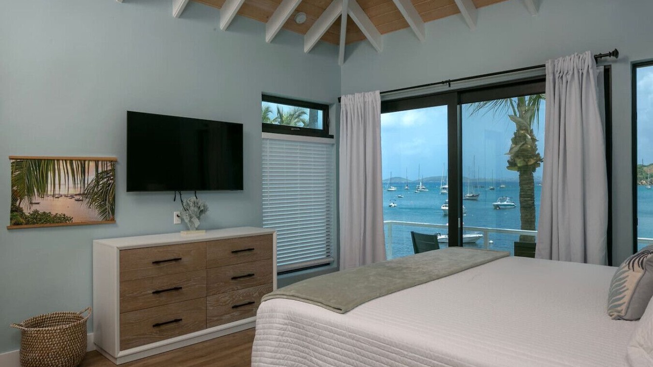 Photo of Bedroom in Great Cruz Bay