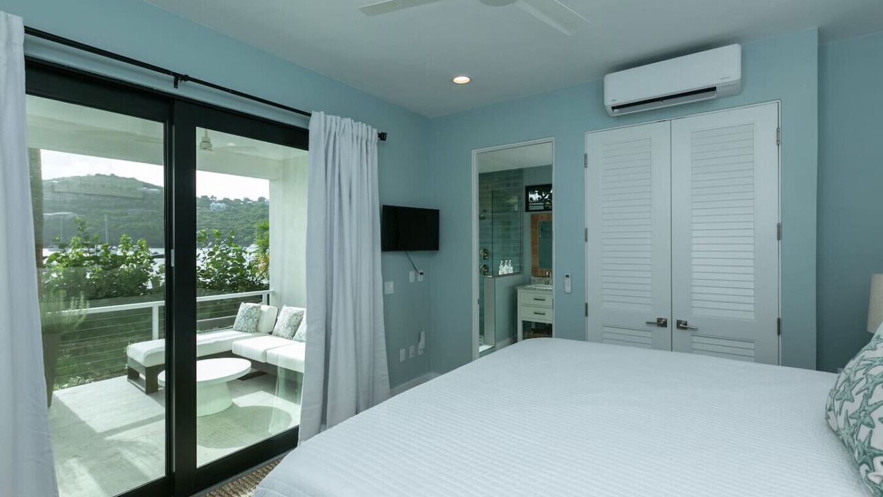Photo of Bedroom in Great Cruz Bay