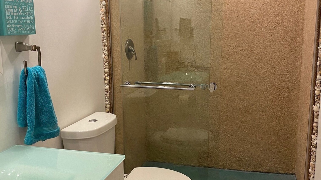 Photo of Bathroom in Estate Smith Bay
