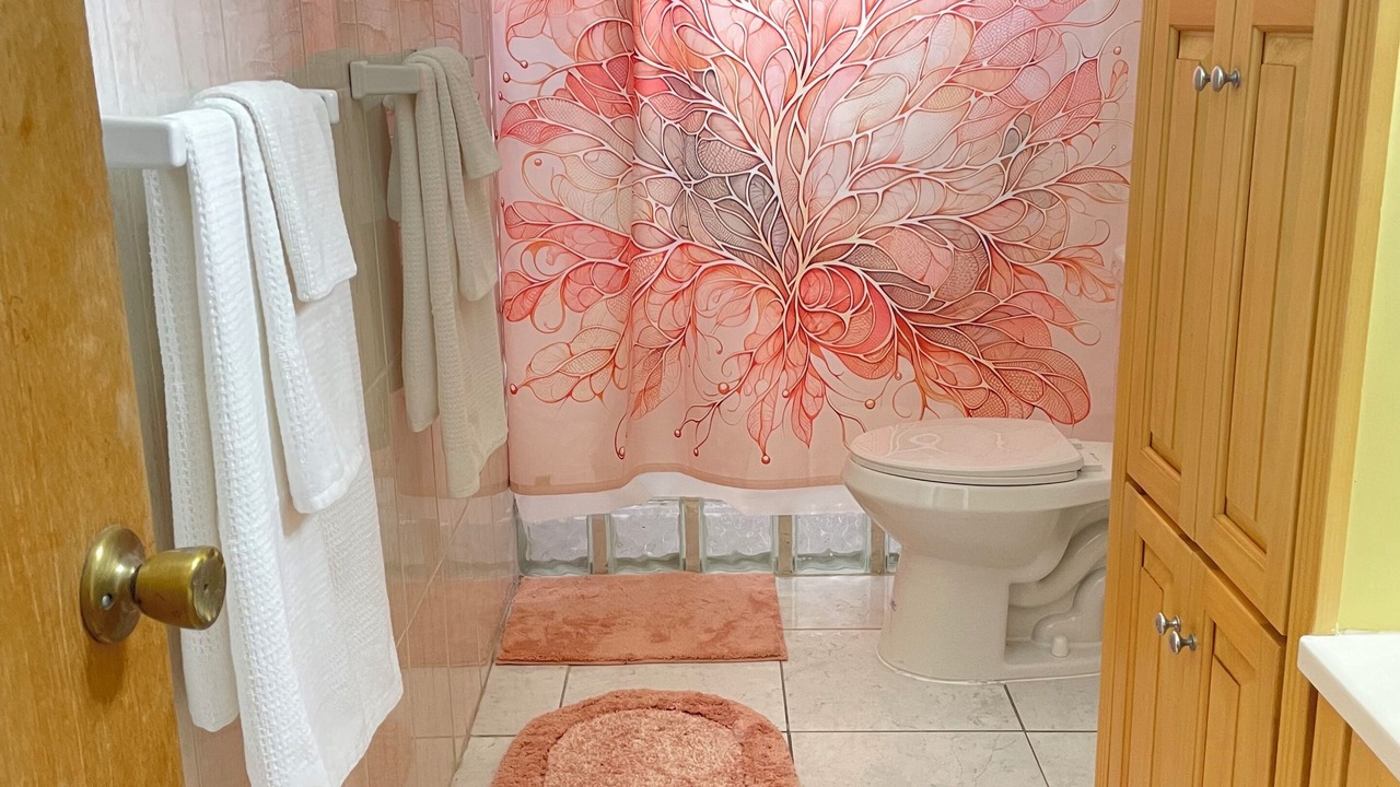 Photo of Bathroom in Estate Thomas