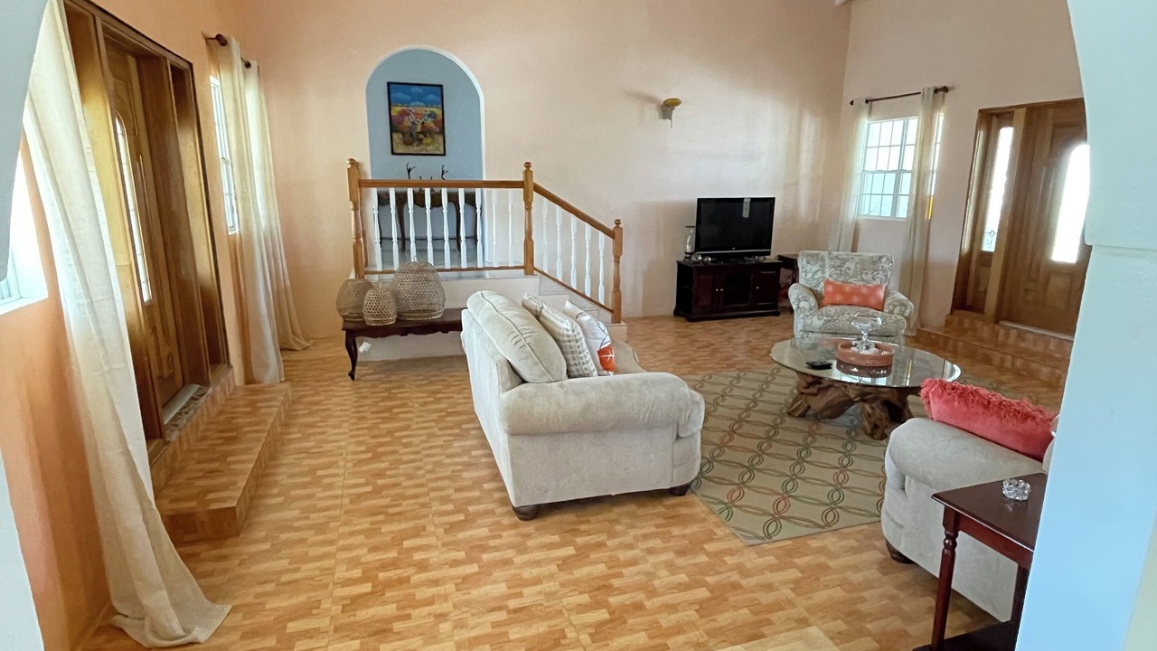Photo of Livingroom in Estate Thomas