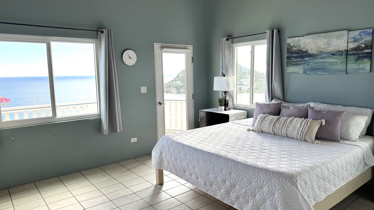 Photo of Bedroom in Hart Bay