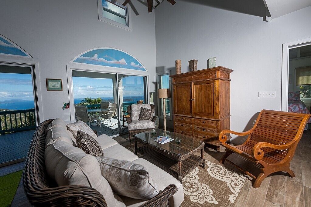 Photo of Livingroom in Estate Carolina