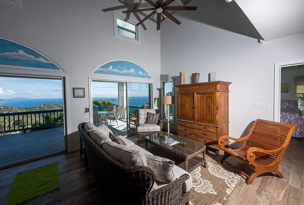 Photo of Livingroom in Estate Carolina