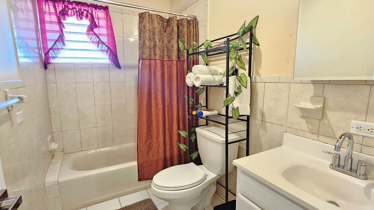 Photo of Bathroom in Estate Contant