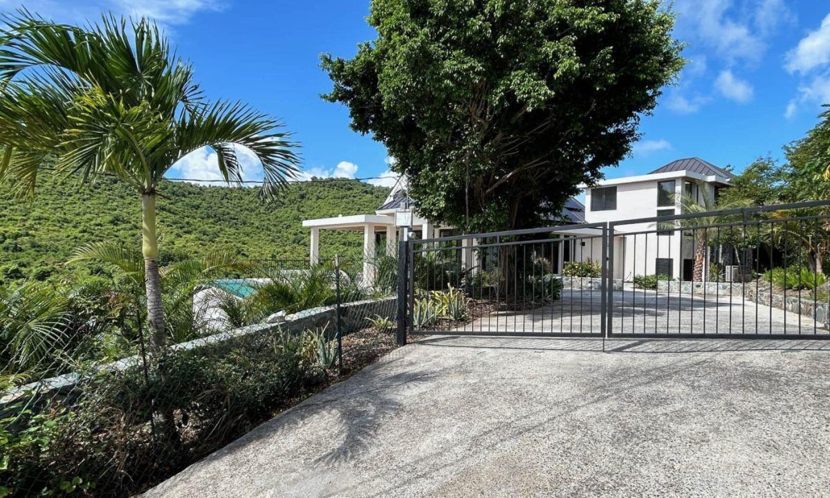 Photo of Outdoor in Maho Bay Quarter