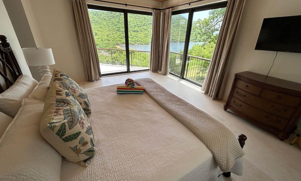 Photo of Bedroom in Maho Bay Quarter