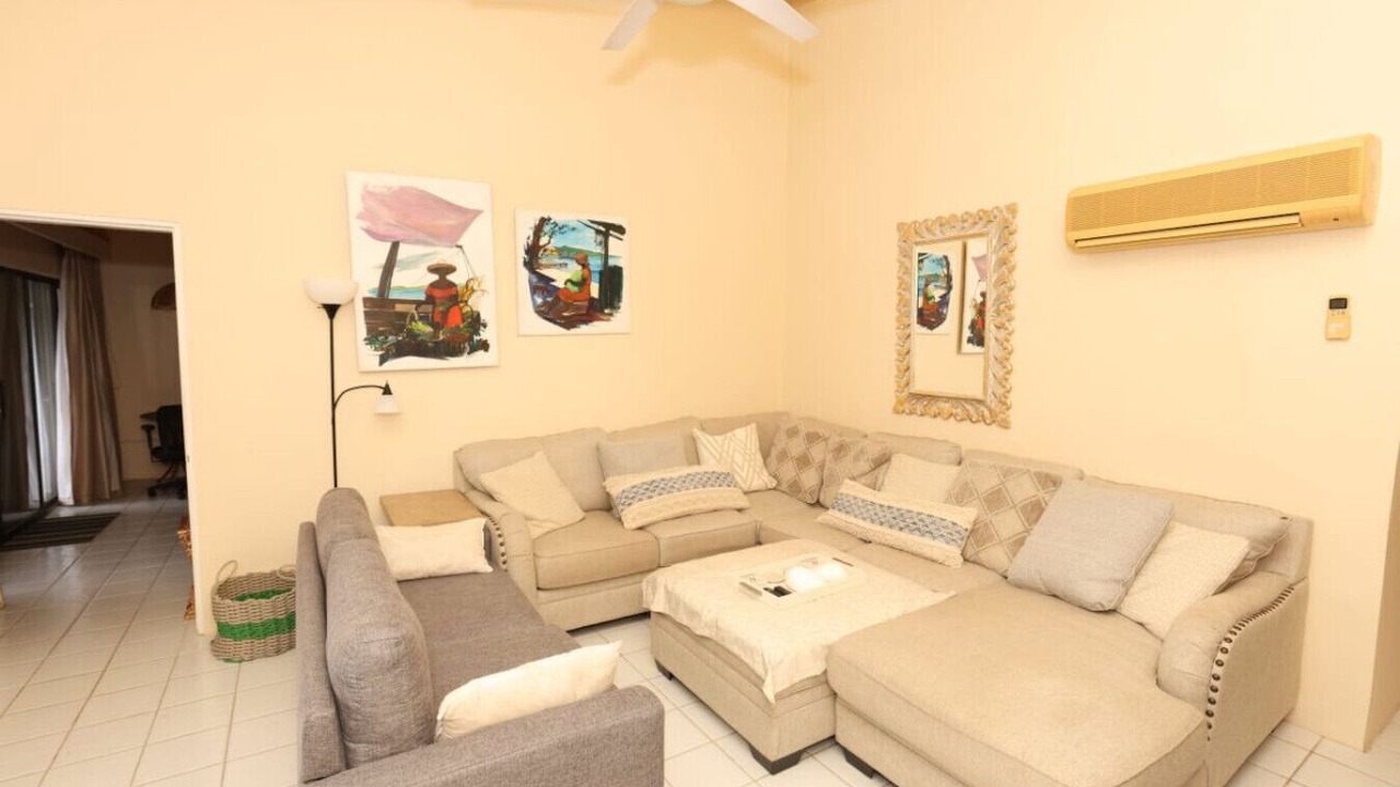 Photo of Livingroom in Carlton