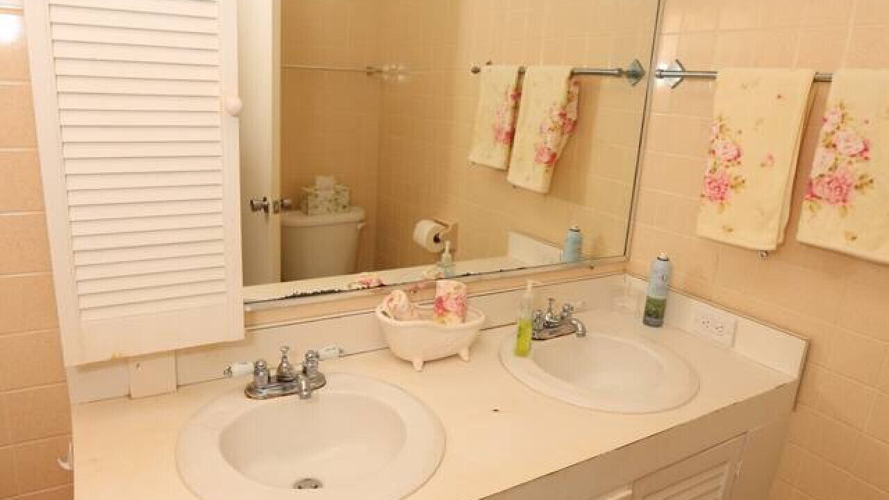 Photo of Bathroom in Carlton