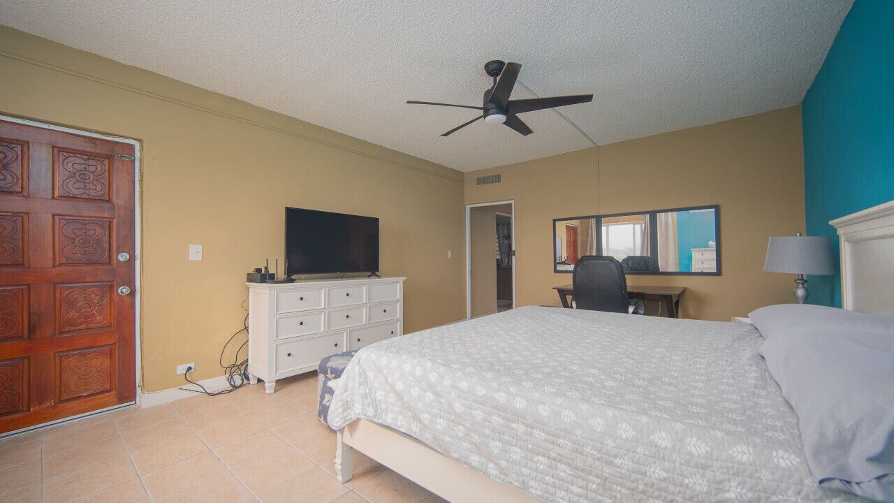 Photo of Bedroom in Estate Saint John