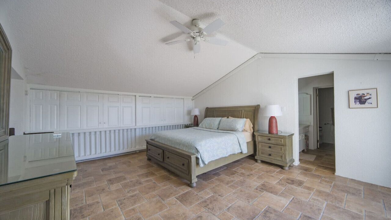 Photo of Bedroom in Estate Golden Rock