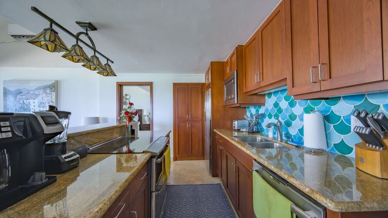 Photo of Kitchen in Estate Golden Rock