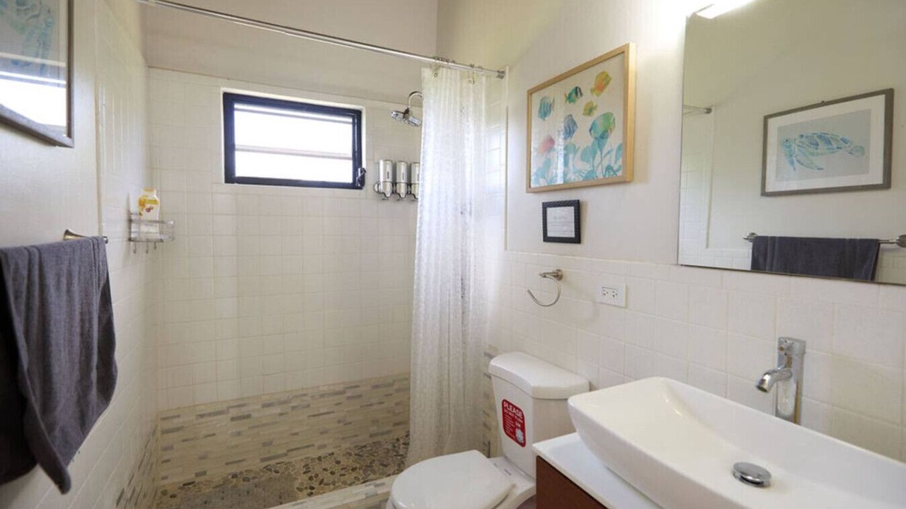 Photo of Bathroom in Estate Whim