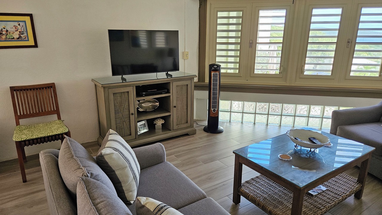 Photo of Livingroom in Cotton Valley Shores