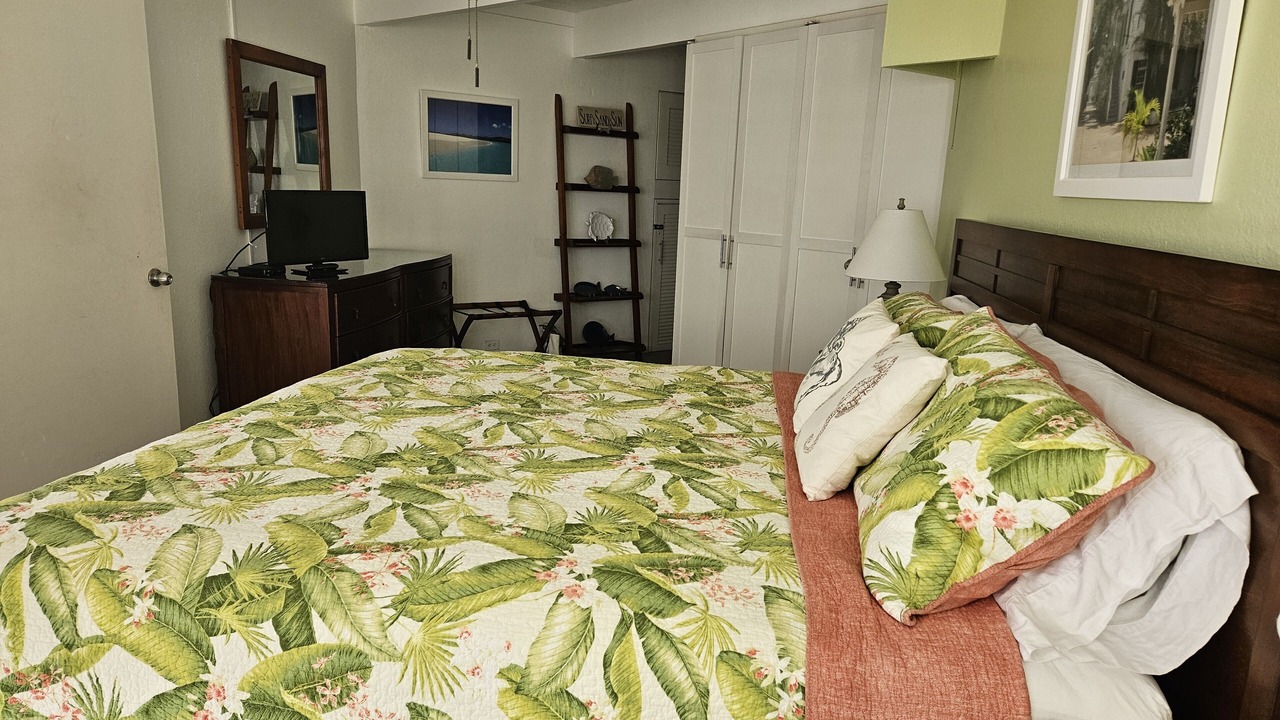 Photo of Bedroom in Cotton Valley Shores